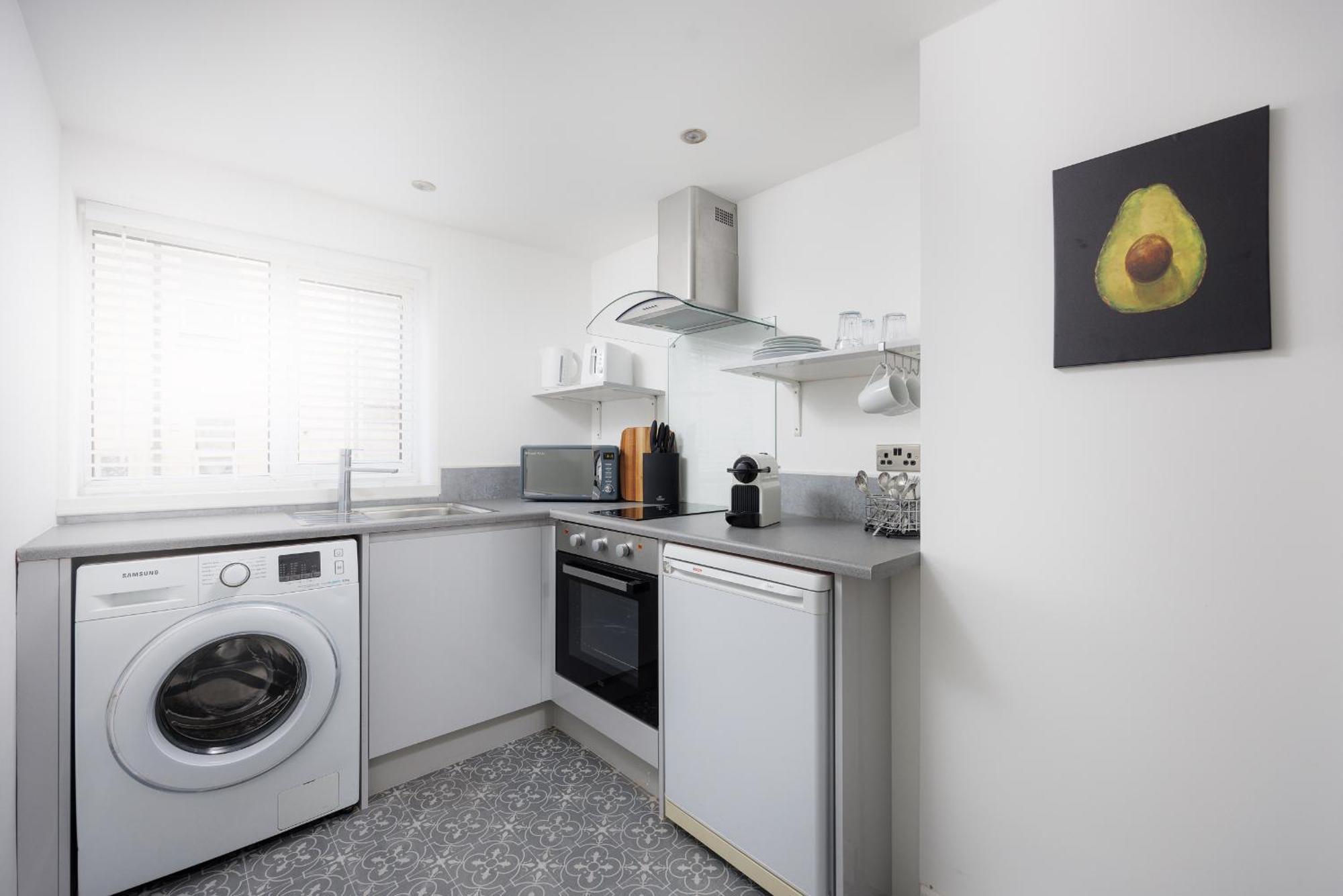 Boujis Central Plymouth Apartment - Sleeps 4 - Habita Property Exteriér fotografie